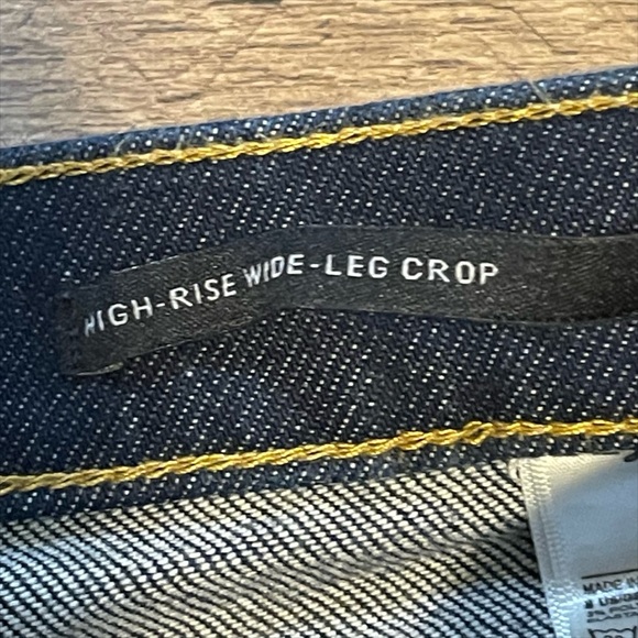Banana Republic | High Rise Wide Leg Crop Jeans - Picture 7 of 8